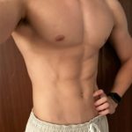 腹肌18块的头像-989论坛